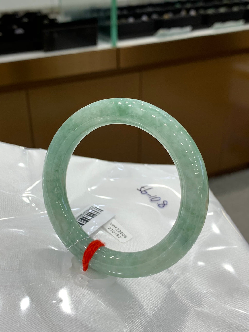 Delicate bean green Jadeite round bangle 56mm*10.8mm