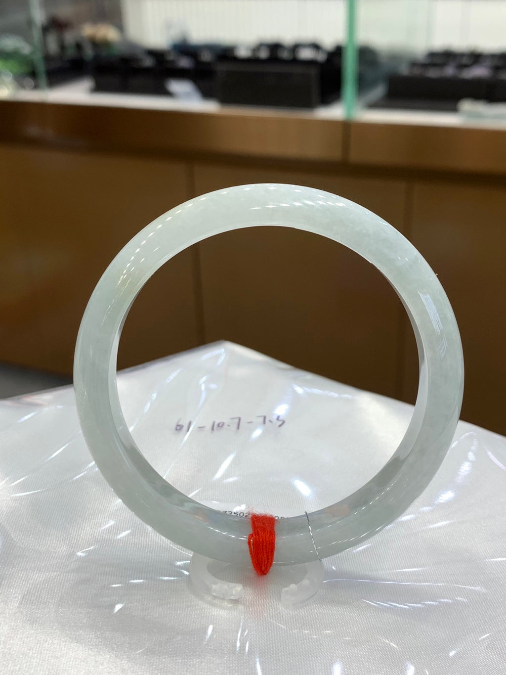 Jadeite bangle 61mm*10.7mm*7.3mm