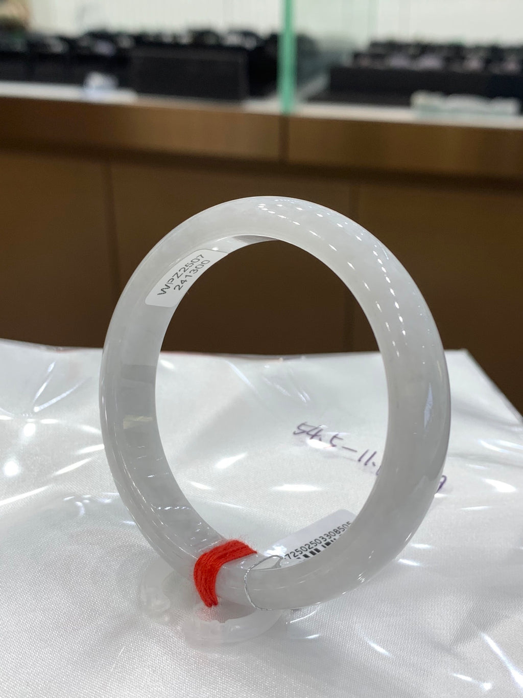 Jadeite bangle 54.5mm*11.6mm*6.9mm