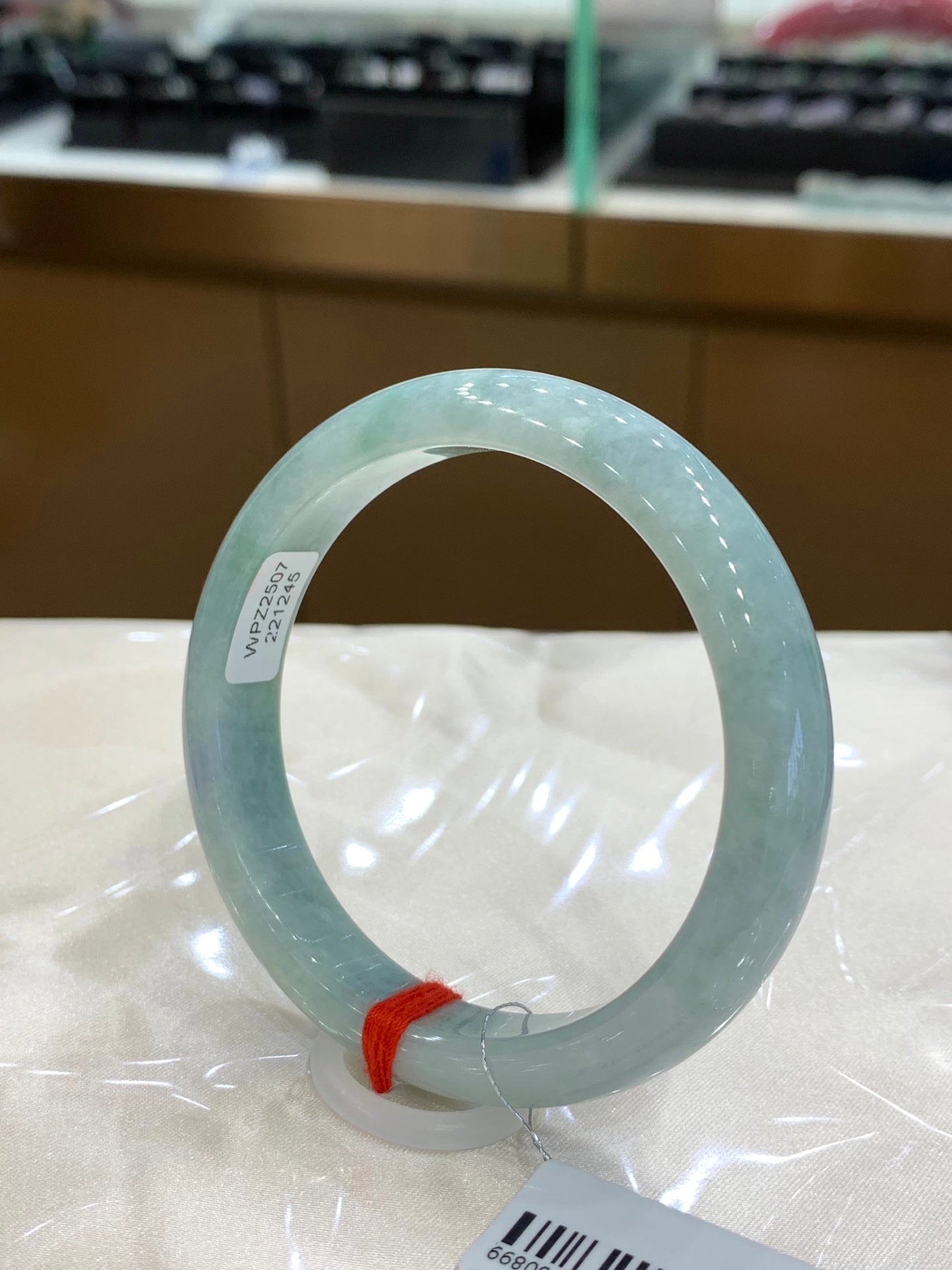 Jadeite bangle 58.5mm*12.1mm*7.9mm