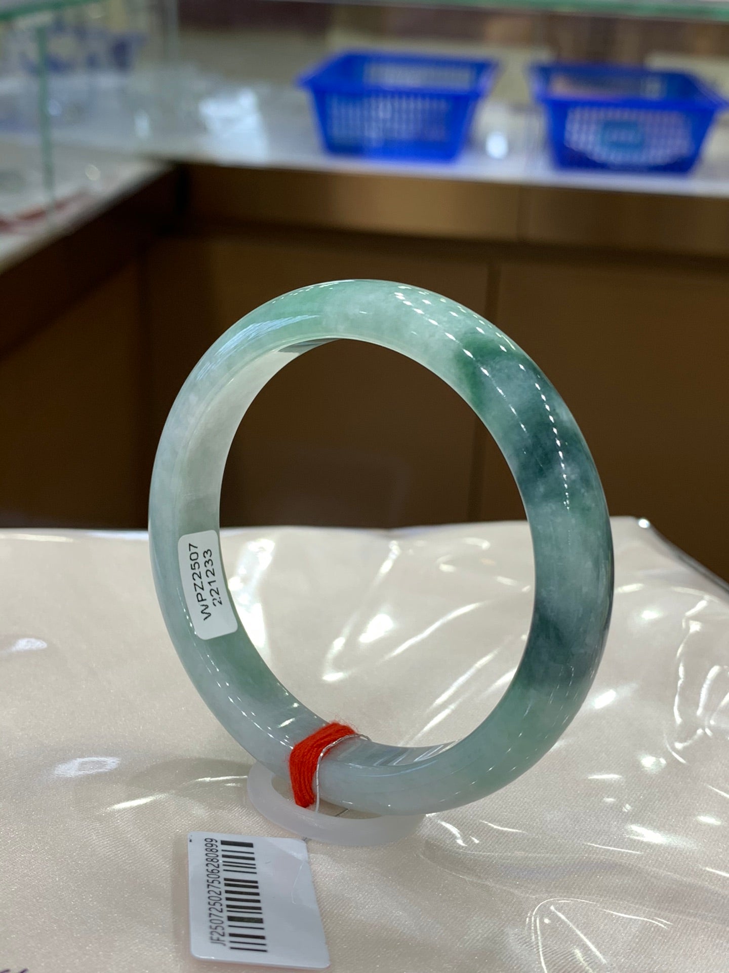 Jadeite bangle 58.5mm*11.7mm*7.5mm